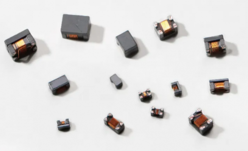 共模电感的选择指南：性能、、尺寸与应用